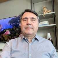 Vedat Koran