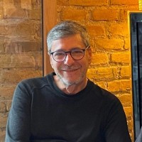 Ivan J. Hernandez Y.