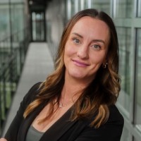 Lisa Zeller Molavi