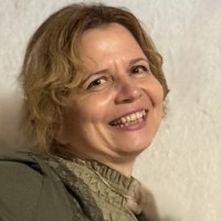 Éva Terézia Korozs