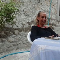 claudia lorena crescenzi
