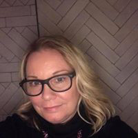Traci Lewis