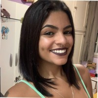 Adriely Souza