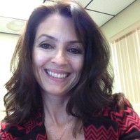 Gina Larsen