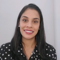 Aline Kakazu