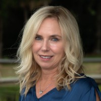 Pamela Eling