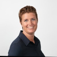 Linda Dubbers- Van Es