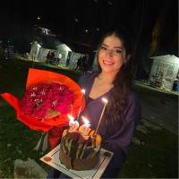 Derya G.