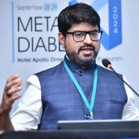 Dr. Om J Lakhani