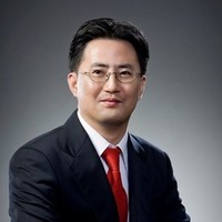Jinwook Yang