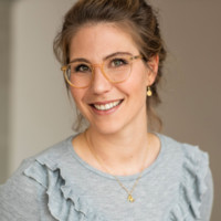 Manuela Adcock