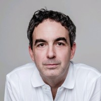 Kerry Oosthuizen-Walker