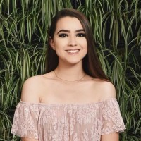 Aylin Flores