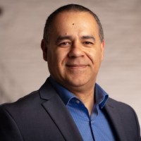 Roberto Navarro