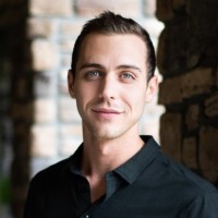 Eli Niebuhr