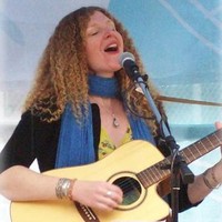 Fae Wiedenhoeft