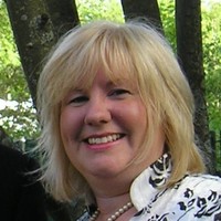 Darlene Cook, Cae