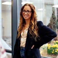 Sarah Spires