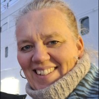 Astrid Van Der Veen