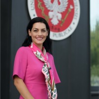 Ceren Eyileten Postula