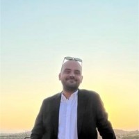 Yalım Közer