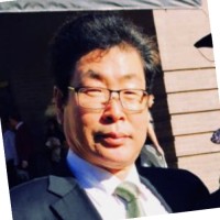 Jee Hee Lee