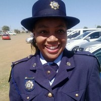 Nikiwe Esther