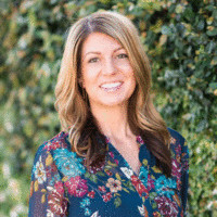 Deanna Stone