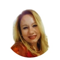 Luz de María Castro Castillo