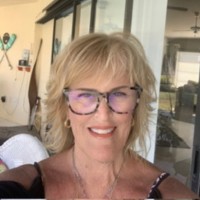Debbie Colelli