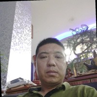 黄小军