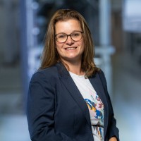 Iris Van Harn