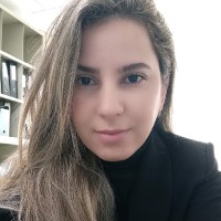 Débora Paula