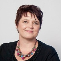 Yolanda Venter