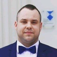Lukasz D.