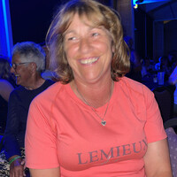 Pauline Aucott