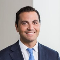 Lee Diamandakis