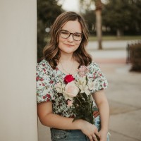 Sara Hollingsworth