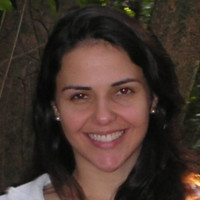 Flávia Romagnolli Santos Cardoso