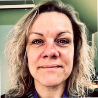 Helle Holm