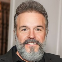Dan Hollis