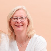 Susanne Stoll