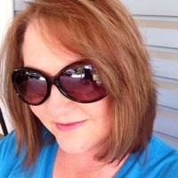 Shelly Vines