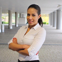 Jasmine R. El Moumouhi