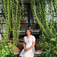 Annie Hoang