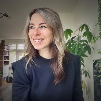 Sharoni Bos van Hulzen