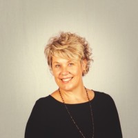 Justine Scott