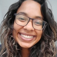 Bia Gomes