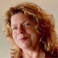 Deborah Hopstaken