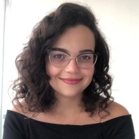 Júlia Valente